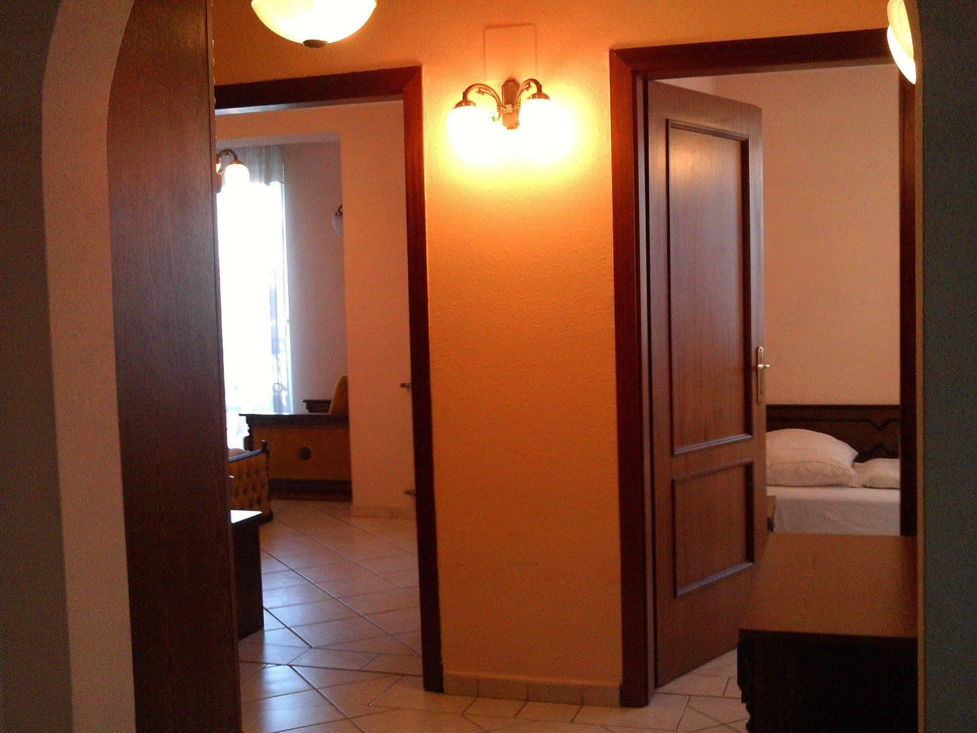 Hotel Happy Apartments Budapeşte Dış mekan fotoğraf